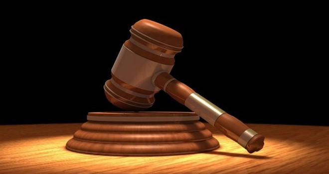 El Tribunal Supremo considera accidente laboral el desprendimiento de retina que sufrió una trabajadora delante del ordenador