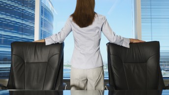 La corresponsabilidad, clave para que las mujeres trabajen menos horas